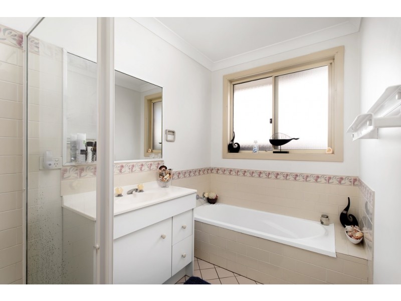 17 Noreena Place, Boambee East NSW 2452