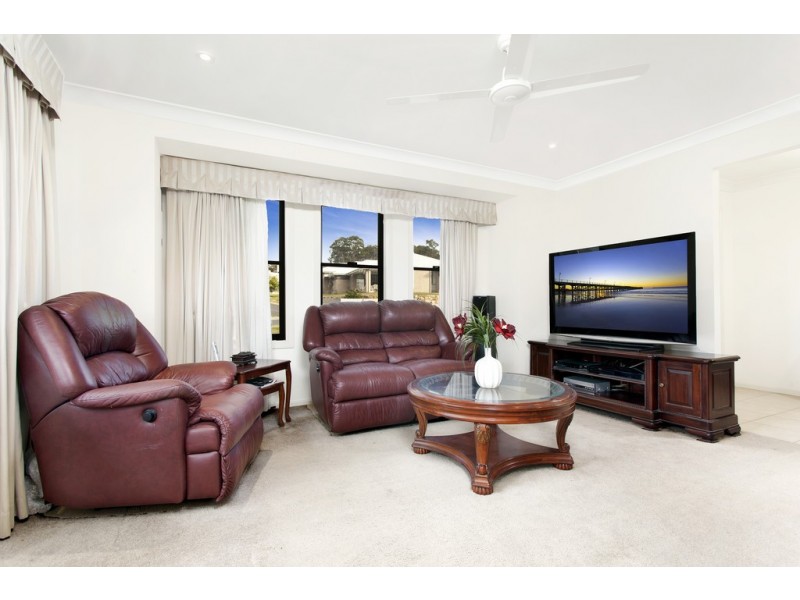 18 Admiralty Drive, Safety Beach NSW 2456