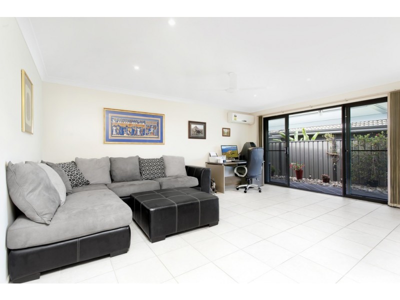 18 Admiralty Drive, Safety Beach NSW 2456