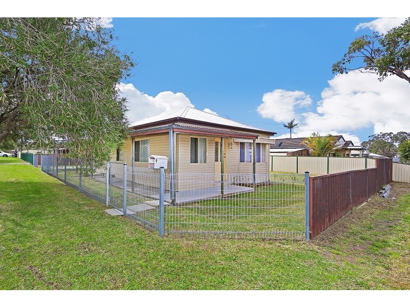 9 Murrawal Road, Wyongah NSW 2259