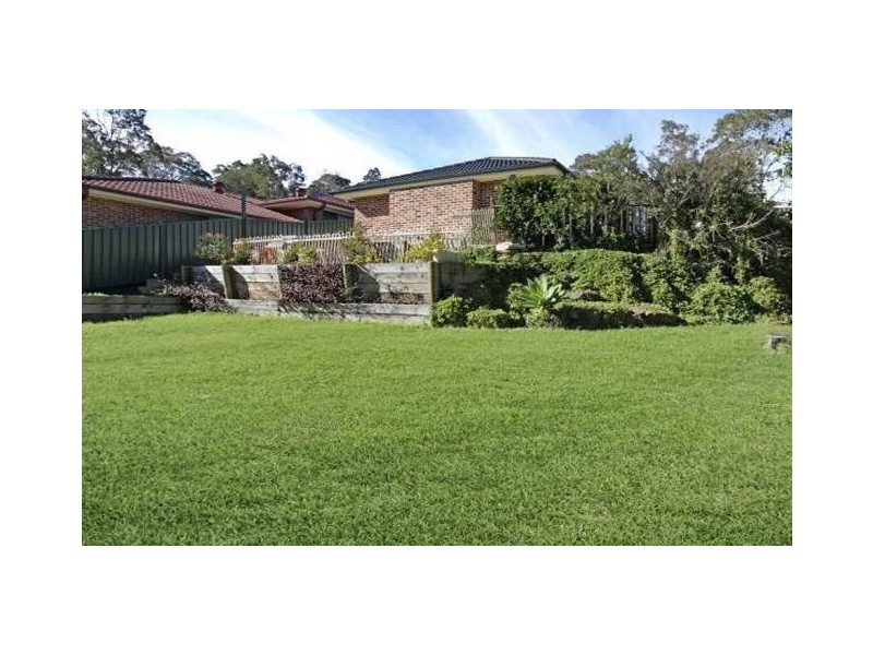 8 Ninian Close, Watanobbi NSW 2259