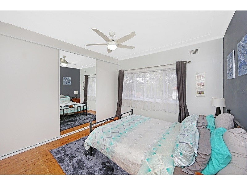 10 Thornley Street, Wyoming NSW 2250