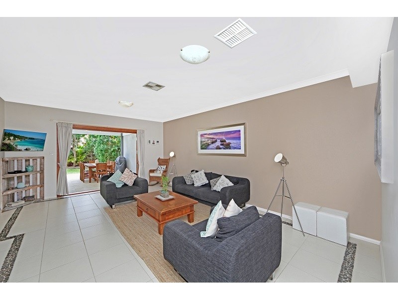 10 Greenwich Place, Mardi NSW 2259