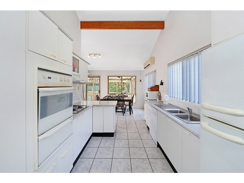 21 Aston Wilde Avenue, Chittaway Bay NSW 2261