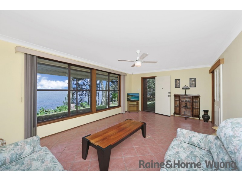 168 Tuggerawong Road, Wyongah NSW 2259