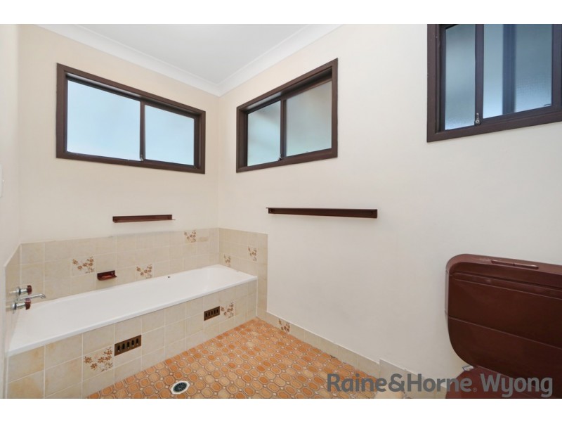 5 Cooranga Road, Wyongah NSW 2259