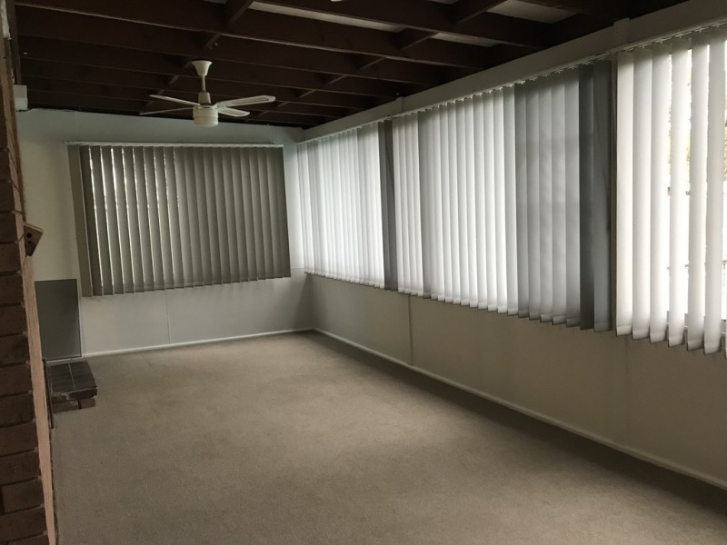 32 Swan Street, Kanwal NSW 2259