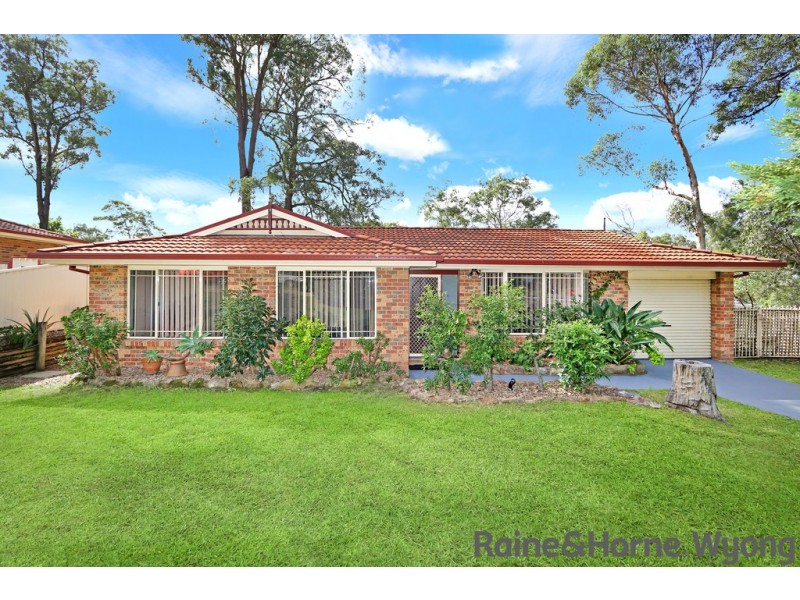 1 Brittania Drive, Watanobbi NSW 2259