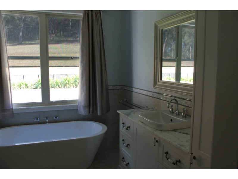 242 Jillliby Road, Jilliby NSW 2259