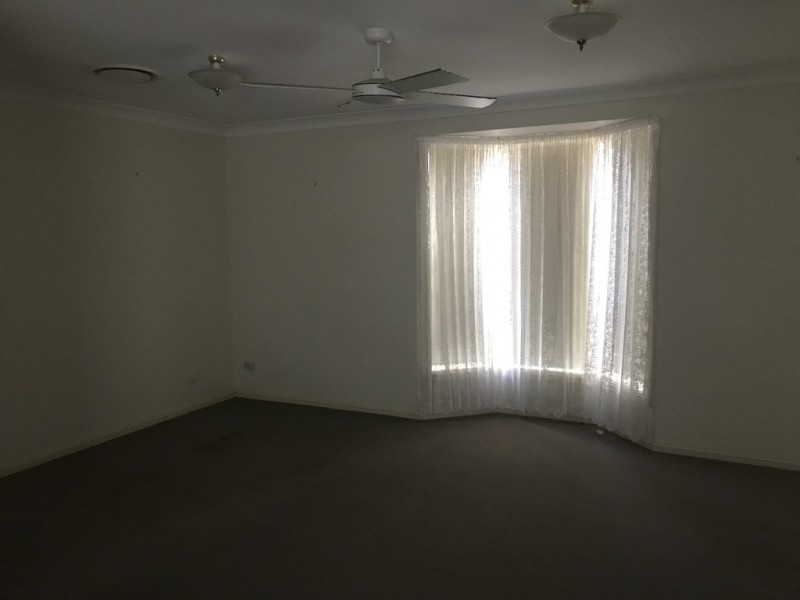 33a HOWELSTON ROAD, Gorokan NSW 2263