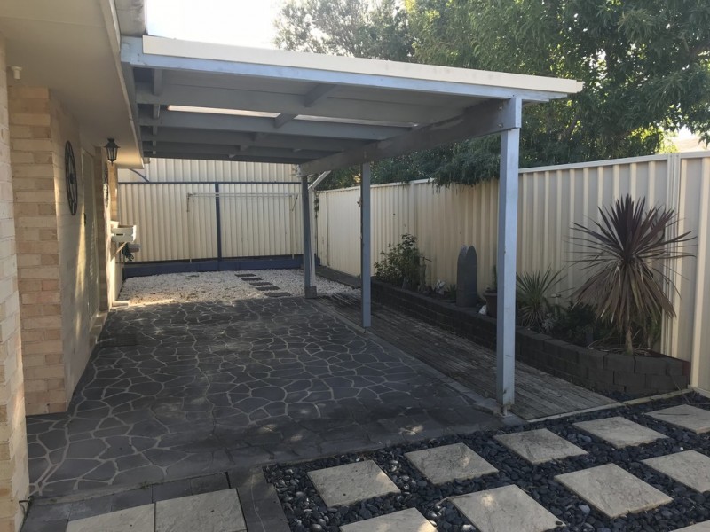 33a HOWELSTON ROAD, Gorokan NSW 2263