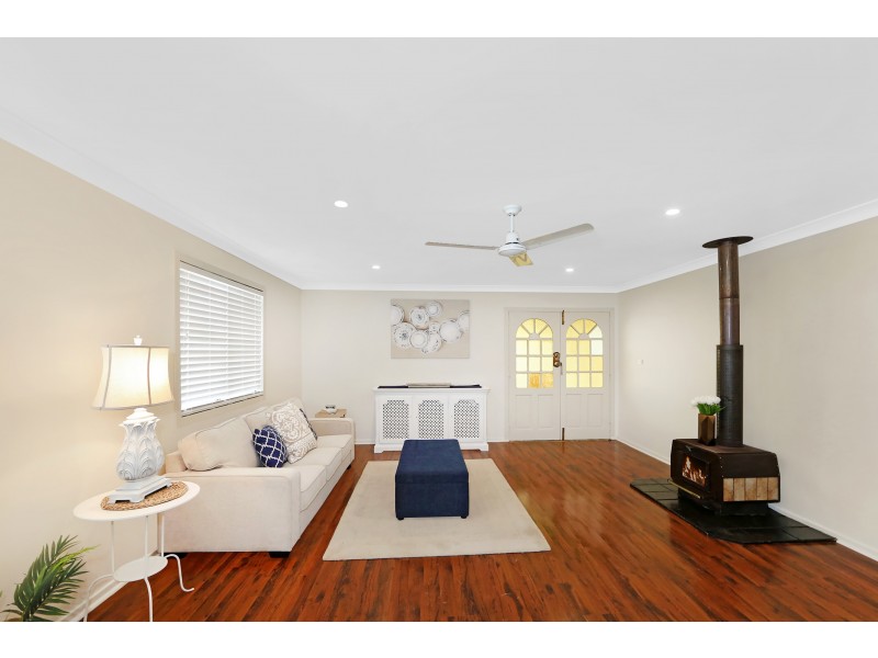 11 St Leonards Street, Rocky Point NSW 2259