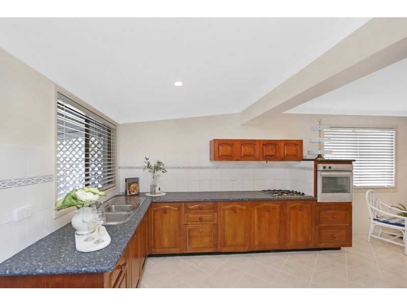 11 St Leonards Street, Rocky Point NSW 2259