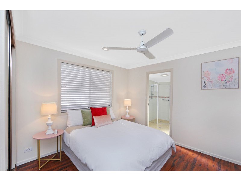 11 St Leonards Street, Rocky Point NSW 2259