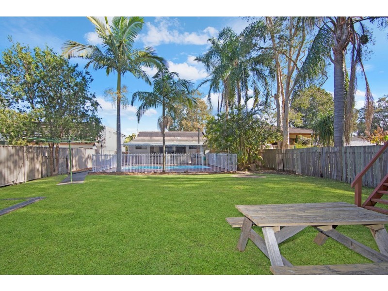 11 St Leonards Street, Rocky Point NSW 2259