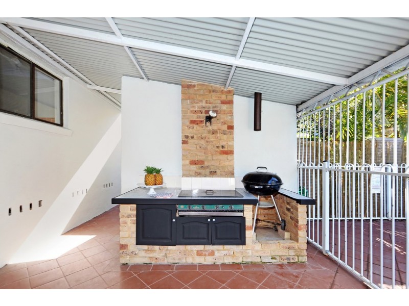 11 St Leonards Street, Rocky Point NSW 2259