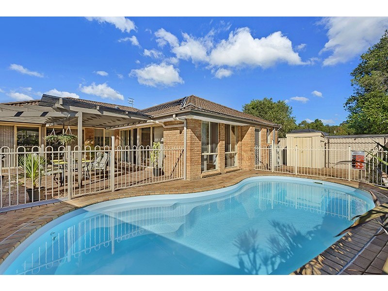 33 Woodbury Park Drive, Mardi NSW 2259