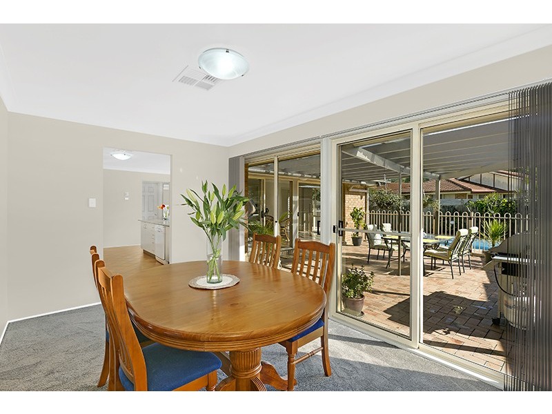 33 Woodbury Park Drive, Mardi NSW 2259