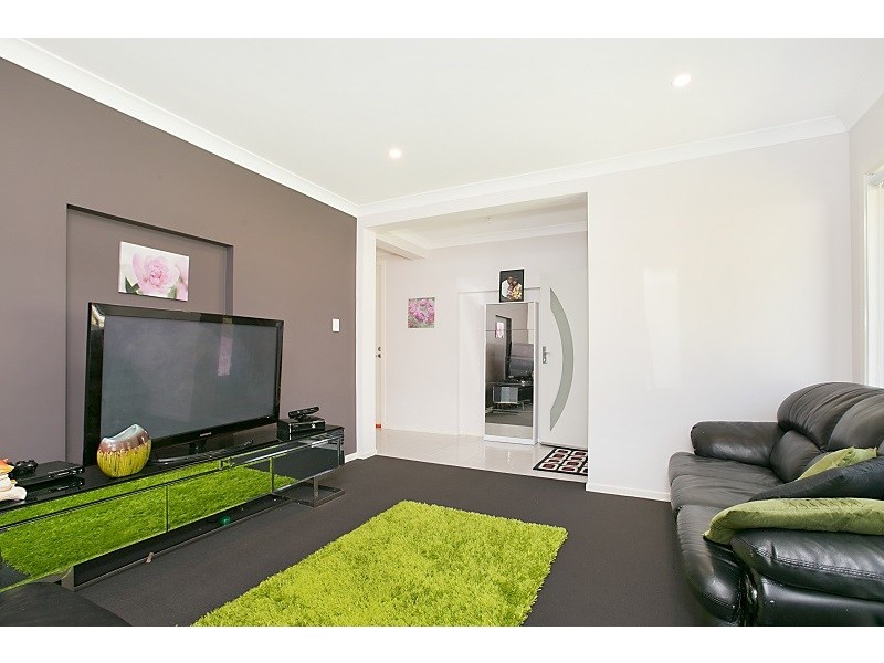 27 The Grove, Watanobbi NSW 2259