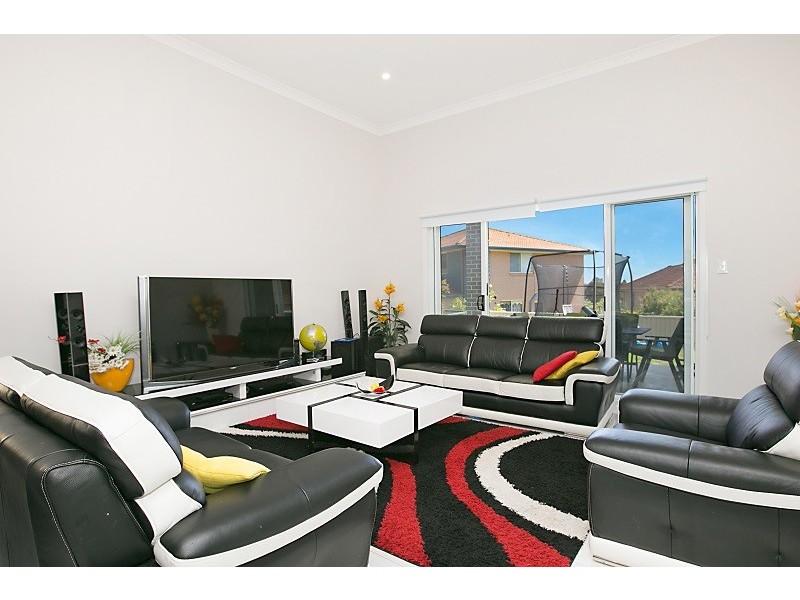 27 The Grove, Watanobbi NSW 2259