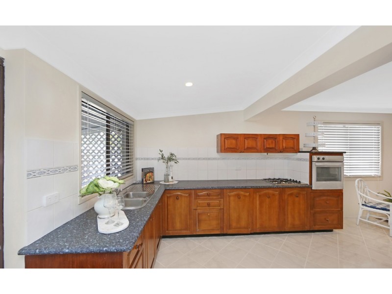 11 St Leonards Street, Rocky Point NSW 2259