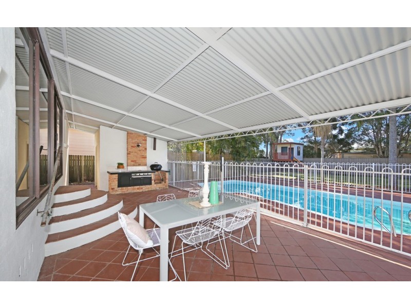 11 St Leonards Street, Rocky Point NSW 2259