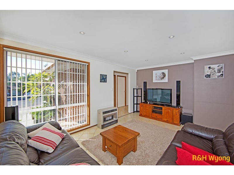 3 Cassia Close, Watanobbi NSW 2259