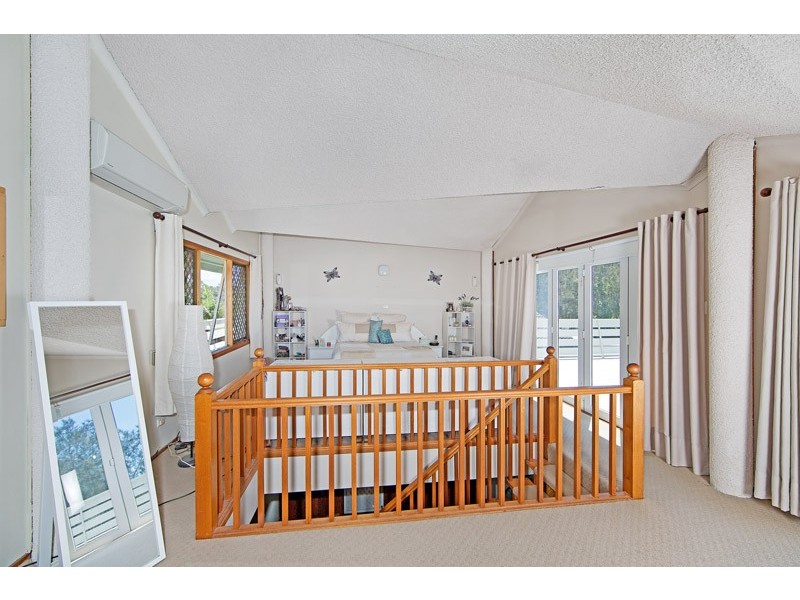 311 Lakedge Avenue, Berkeley Vale NSW 2261