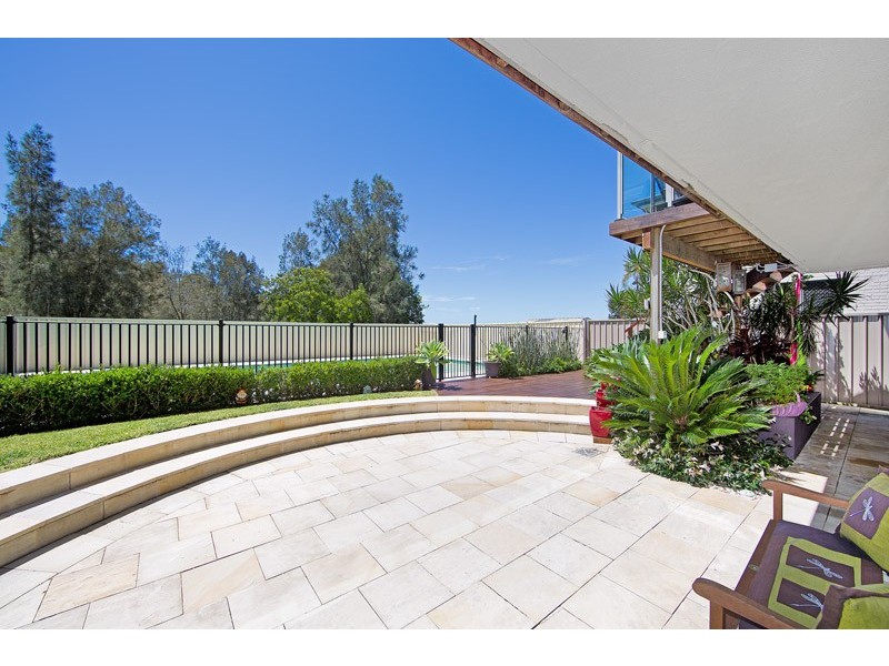 311 Lakedge Avenue, Berkeley Vale NSW 2261