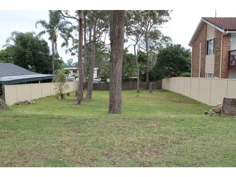 74 Barker Avenue, San Remo NSW 2262