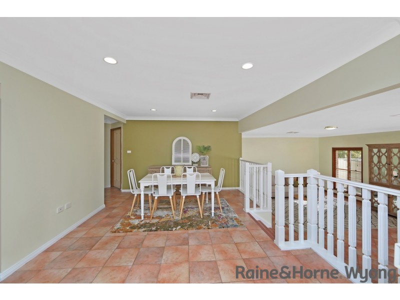 10 Bell Close, Mardi NSW 2259