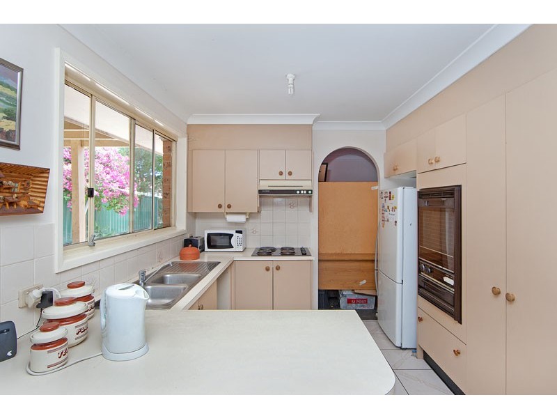 36 Casey Drive, Watanobbi NSW 2259
