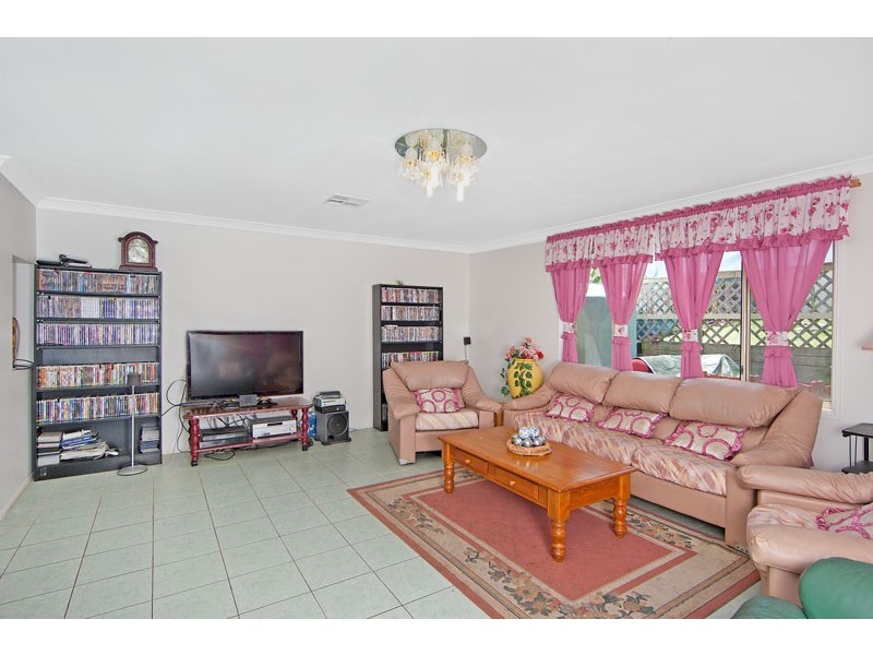 124 Brittania Drive, Watanobbi NSW 2259
