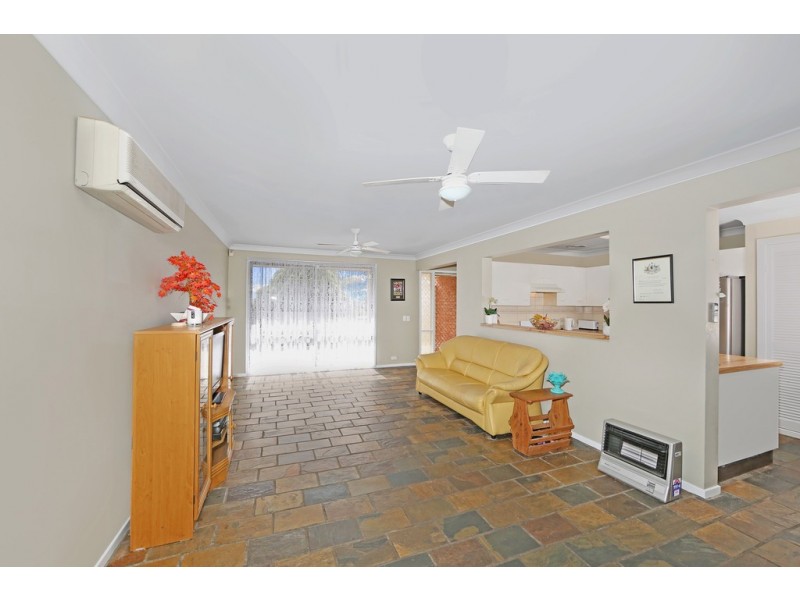 4 St Andrews Close, Watanobbi NSW 2259