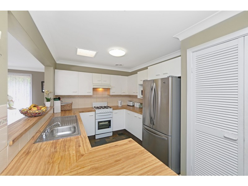 4 St Andrews Close, Watanobbi NSW 2259