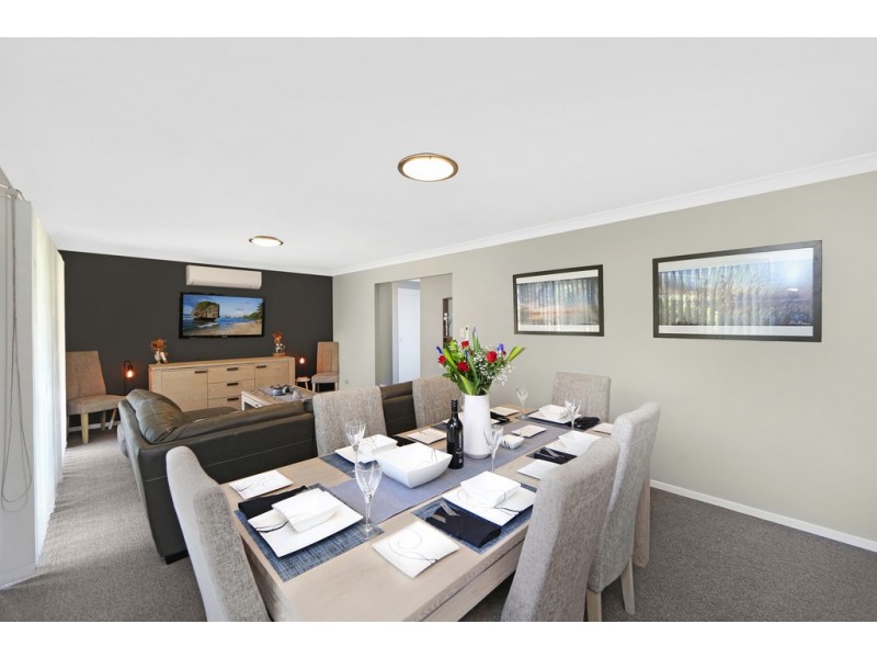 9 Blue Box Close, Hamlyn Terrace NSW 2259