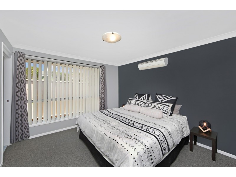 9 Blue Box Close, Hamlyn Terrace NSW 2259