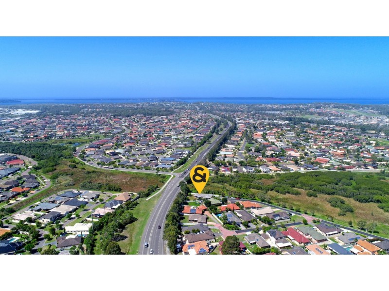 9 Blue Box Close, Hamlyn Terrace NSW 2259