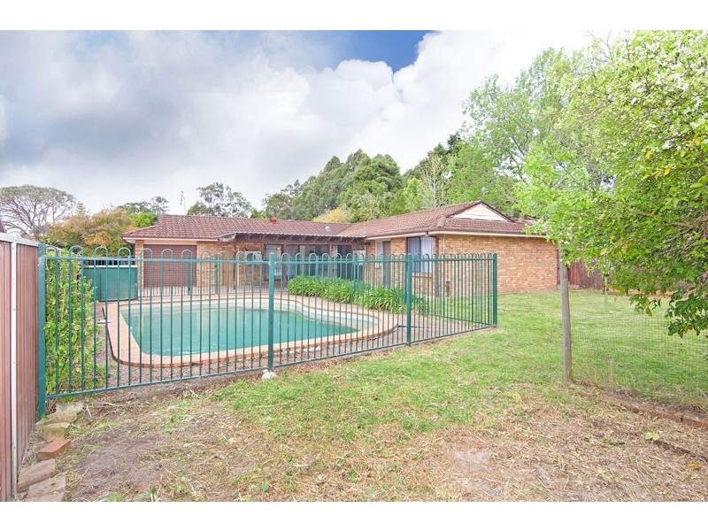 6 Gorman Close, Watanobbi NSW 2259