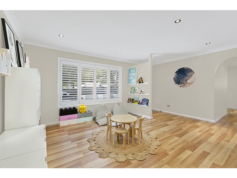 24 Kurraba Parade, Berkeley Vale NSW 2261