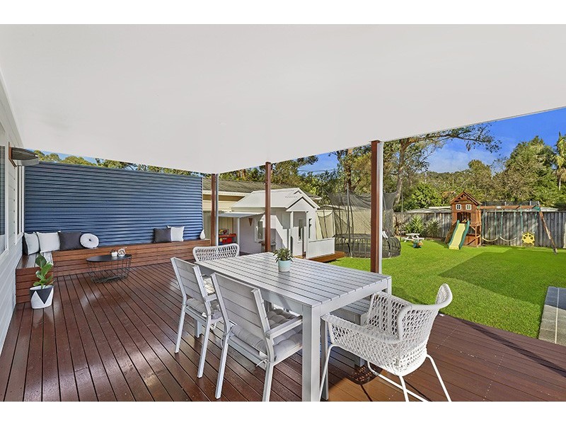 24 Kurraba Parade, Berkeley Vale NSW 2261