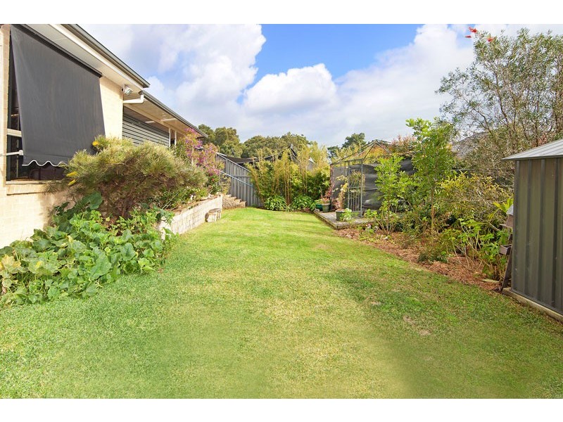 271 Johns Road, Wadalba NSW 2259