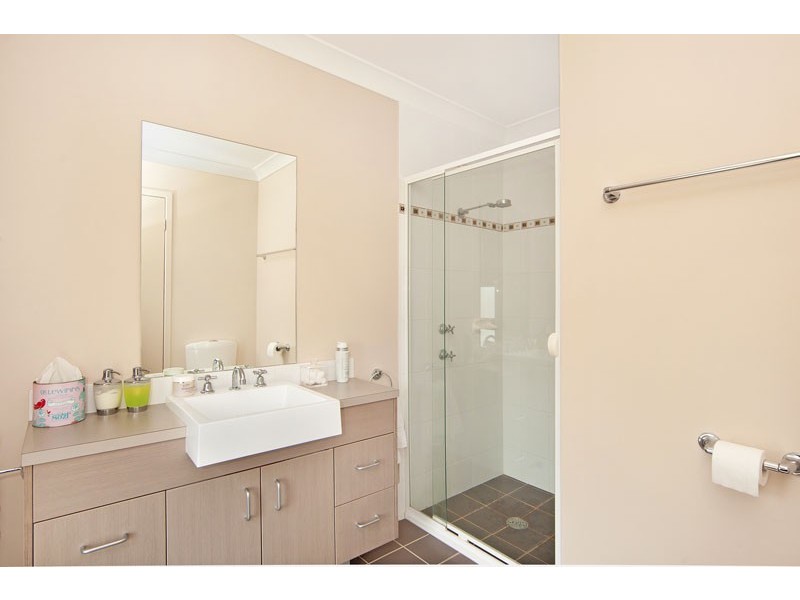 46 Quarterhorse Pde, Wadalba NSW 2259