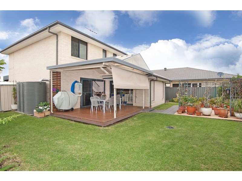 46 Quarterhorse Pde, Wadalba NSW 2259