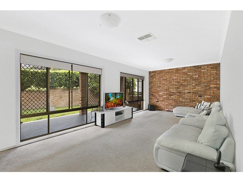 21 Keveer Close, Berkeley Vale NSW 2261