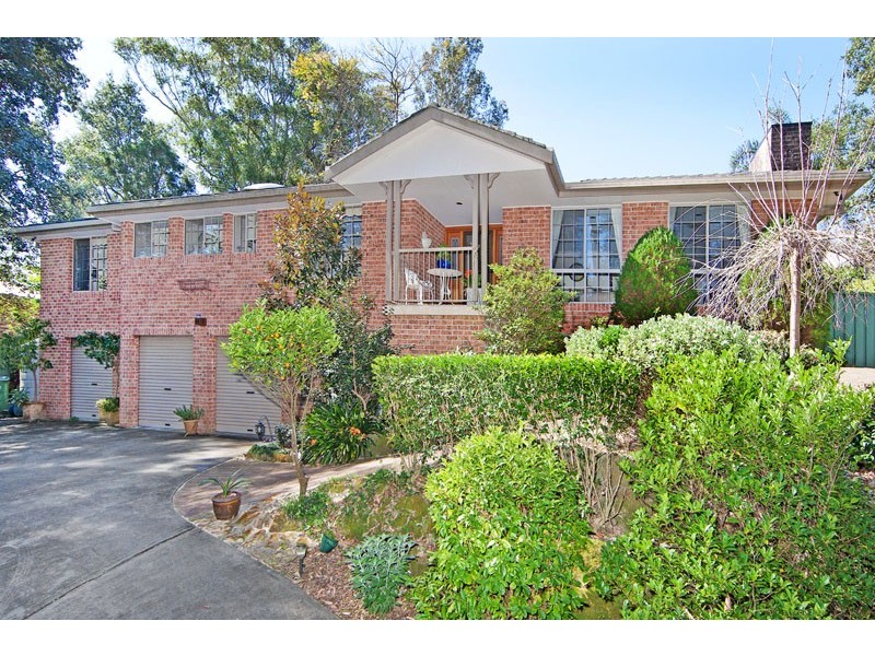 8 Sunnyhills Terrace, Berkeley Vale NSW 2261