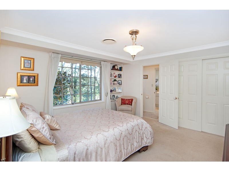 8 Sunnyhills Terrace, Berkeley Vale NSW 2261