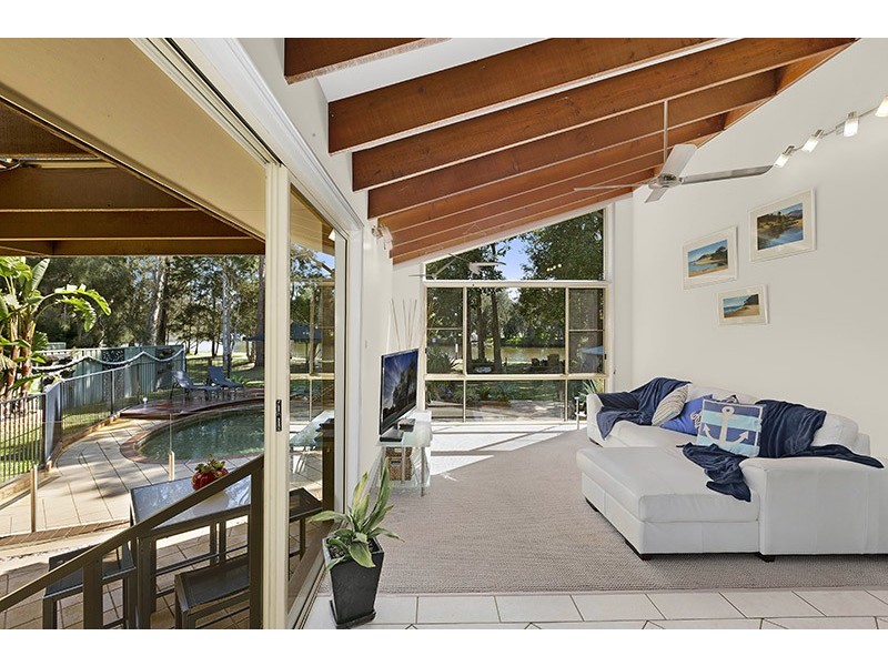 10 Magnolia Close, Chittaway Bay NSW 2261