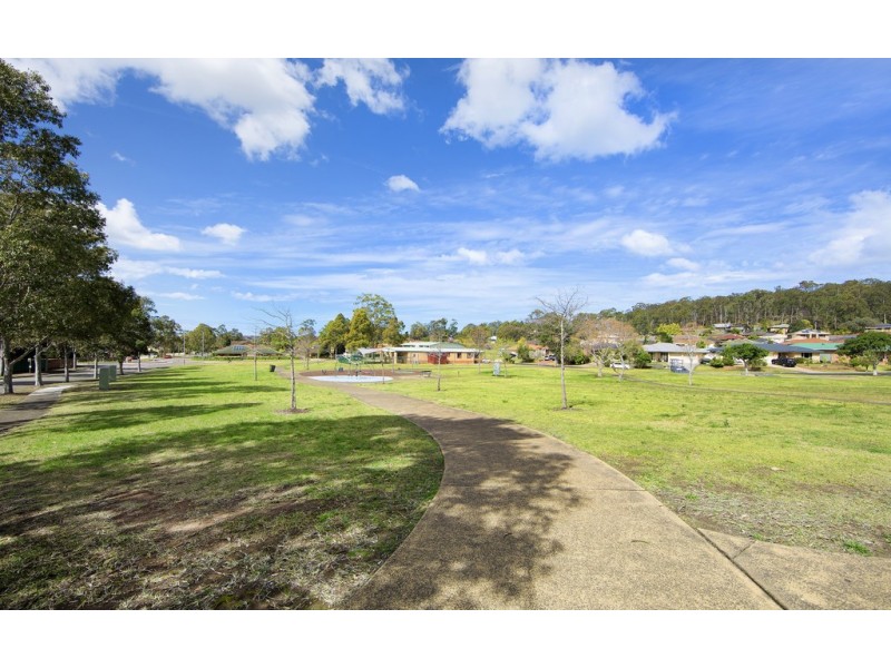 1/2a Nicole Close, Watanobbi NSW 2259