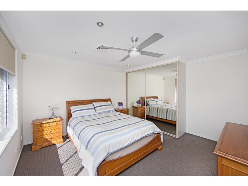 1 Woodbury Park Drive, Mardi NSW 2259